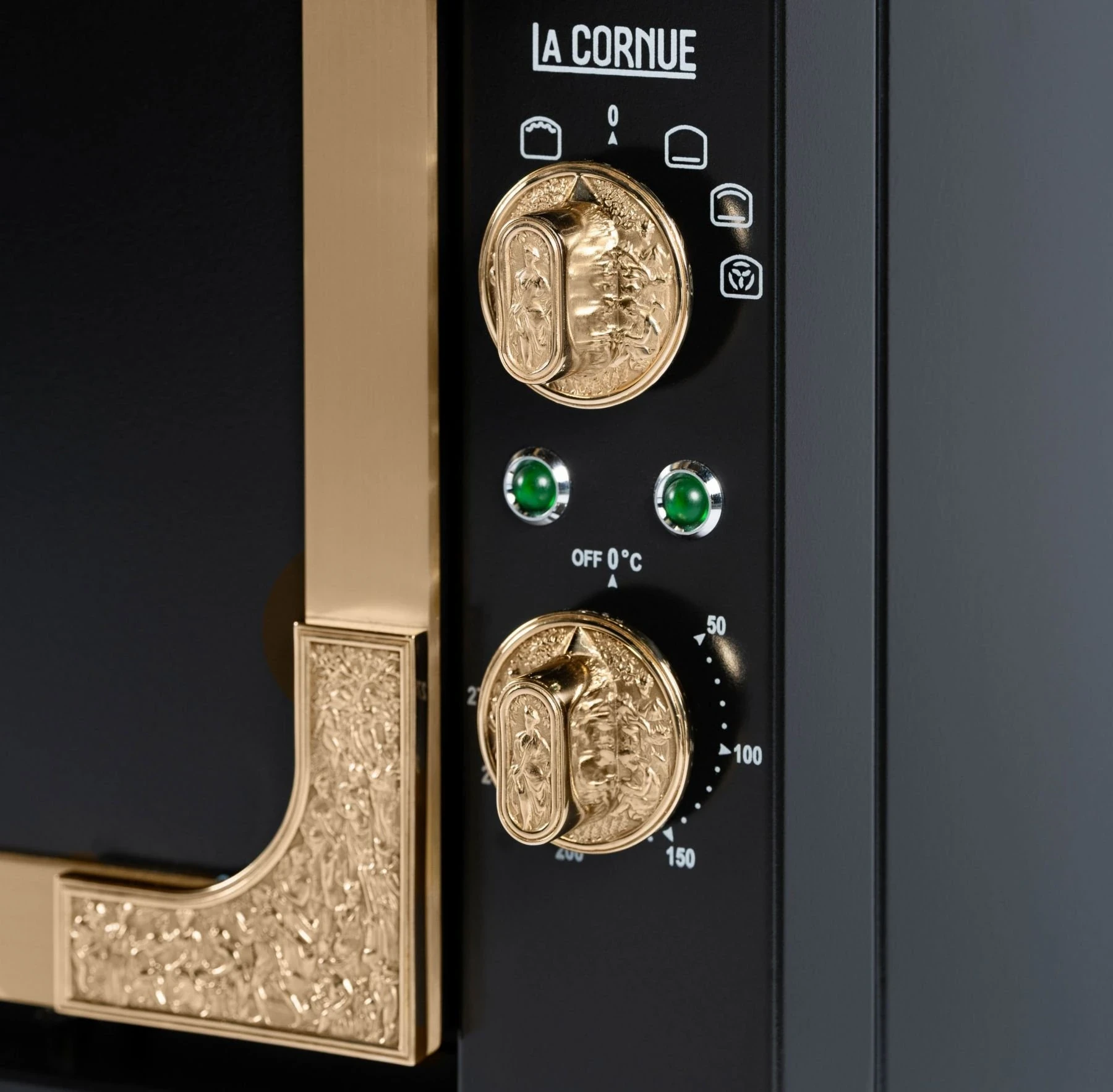 Piano La Cornue Château — Collaboration Tournaire