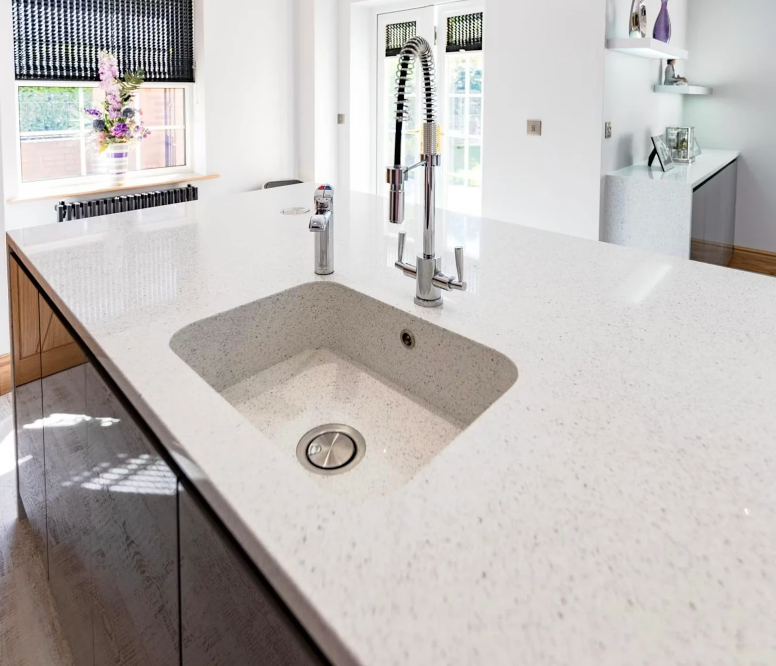 Silestone Stellar Blanco13 · Finition Poli