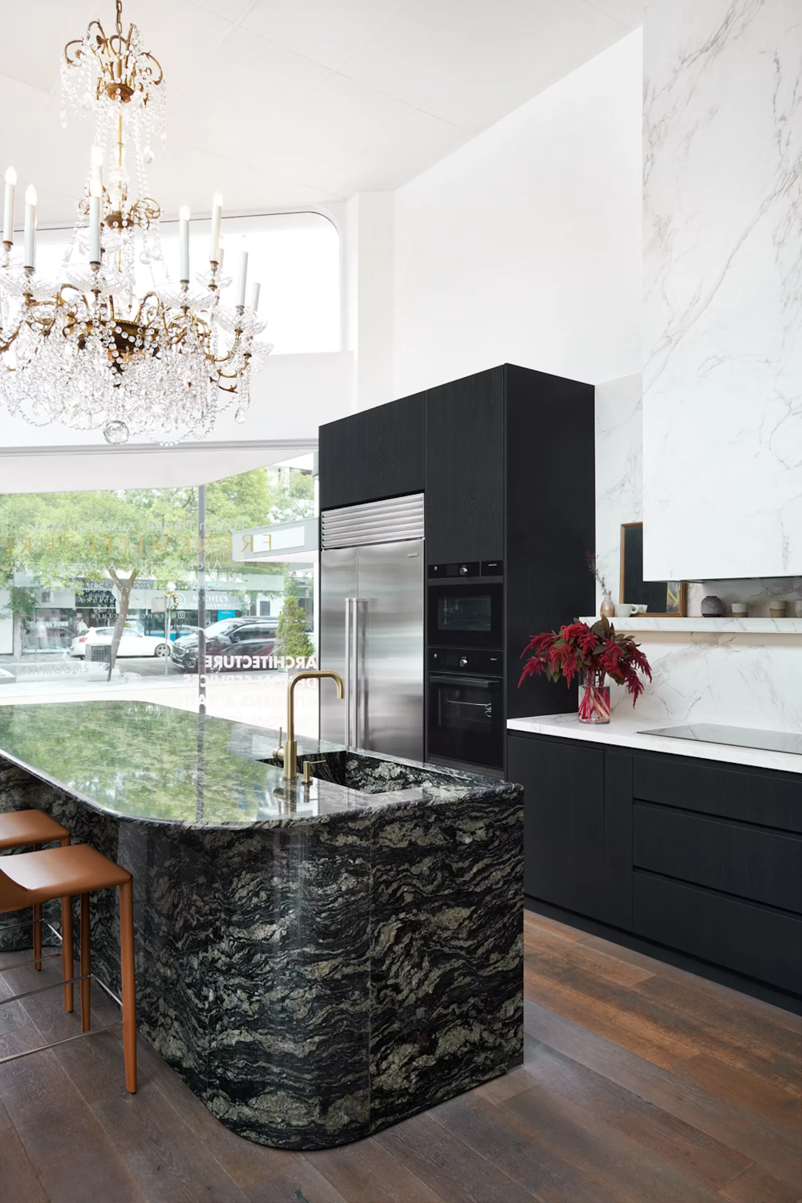 Sensa Indian Black · Finition Mirage
