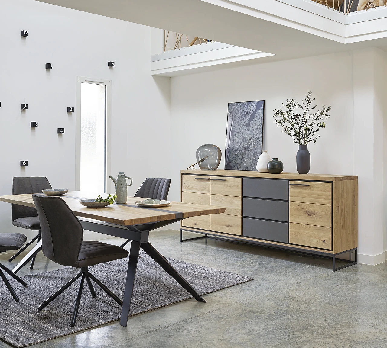 Nubie - Table