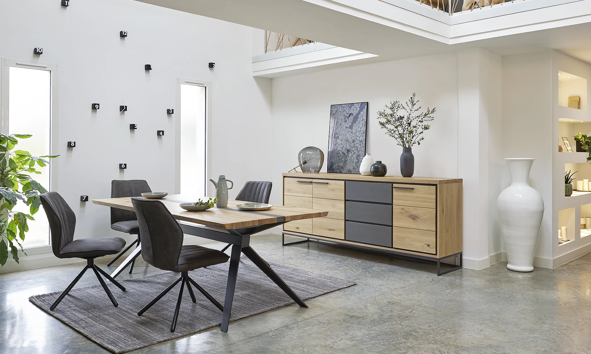 Nubie - Table