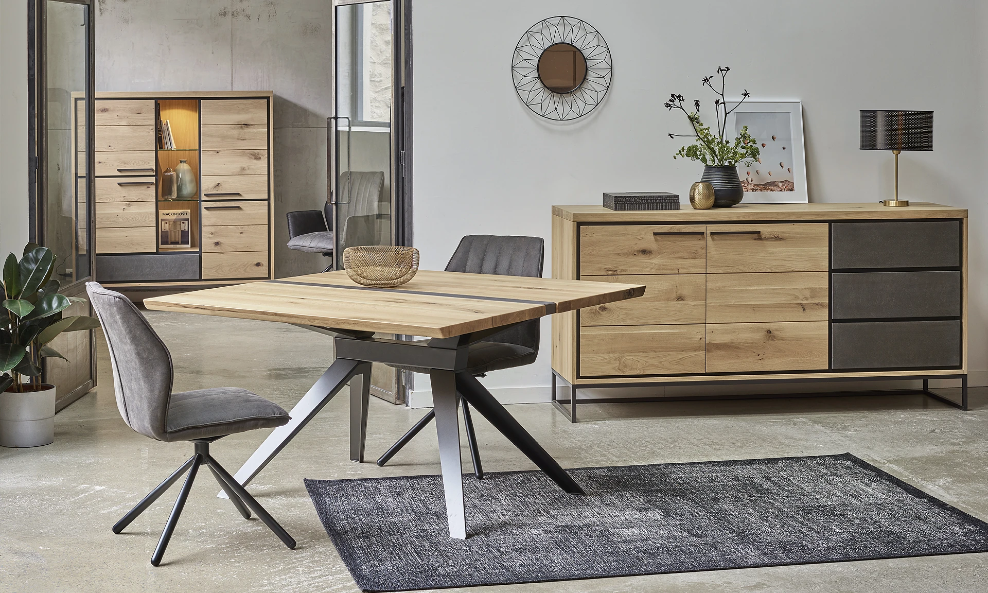 Nubie - Table carrée