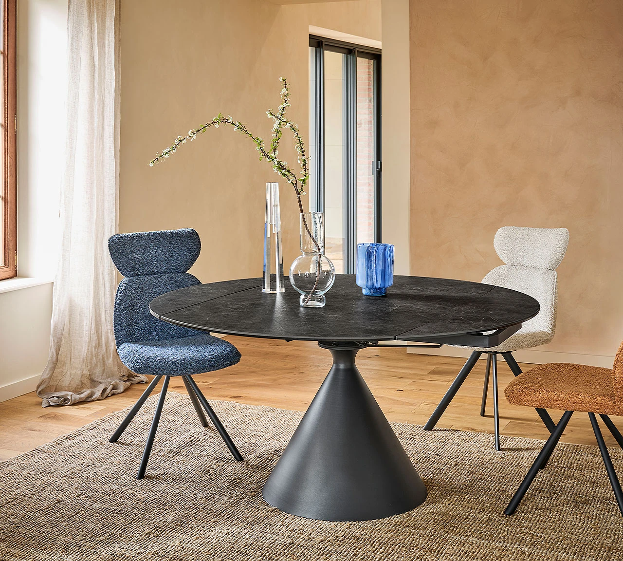 Oasis - Table céramique noir marbré