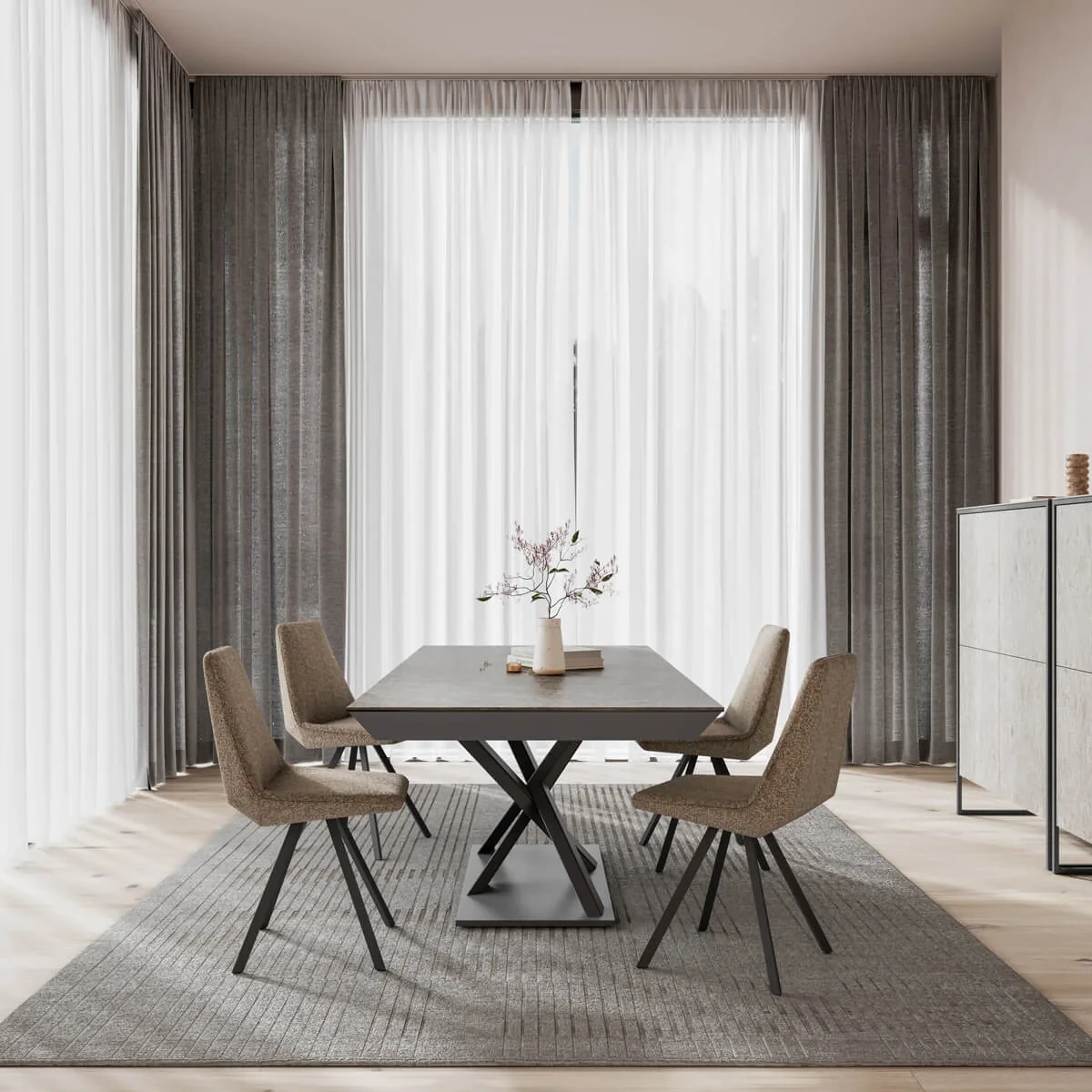 Mistral - Table de repas