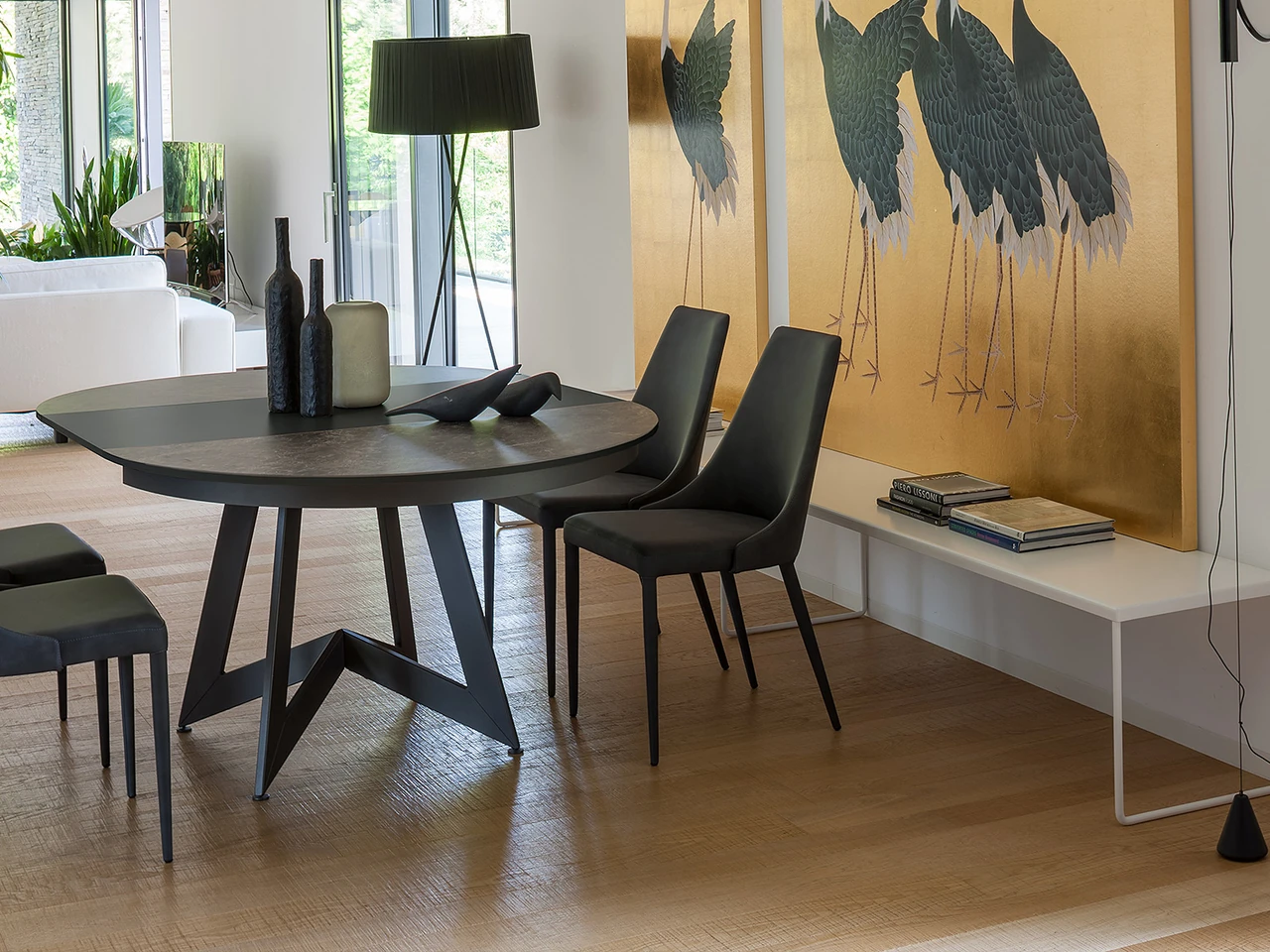 Saturne - Table de repas plateau rond
