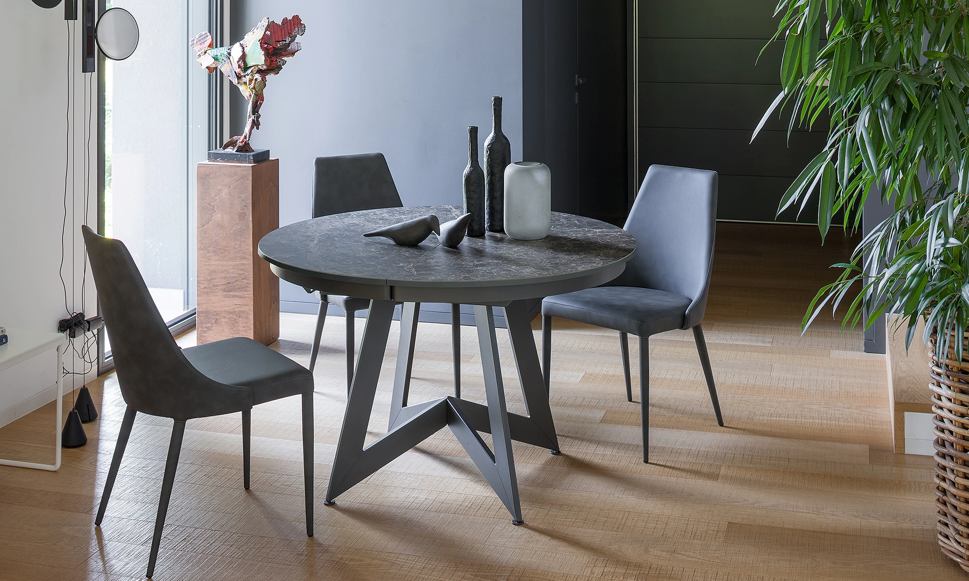 Saturne - Table de repas plateau rond