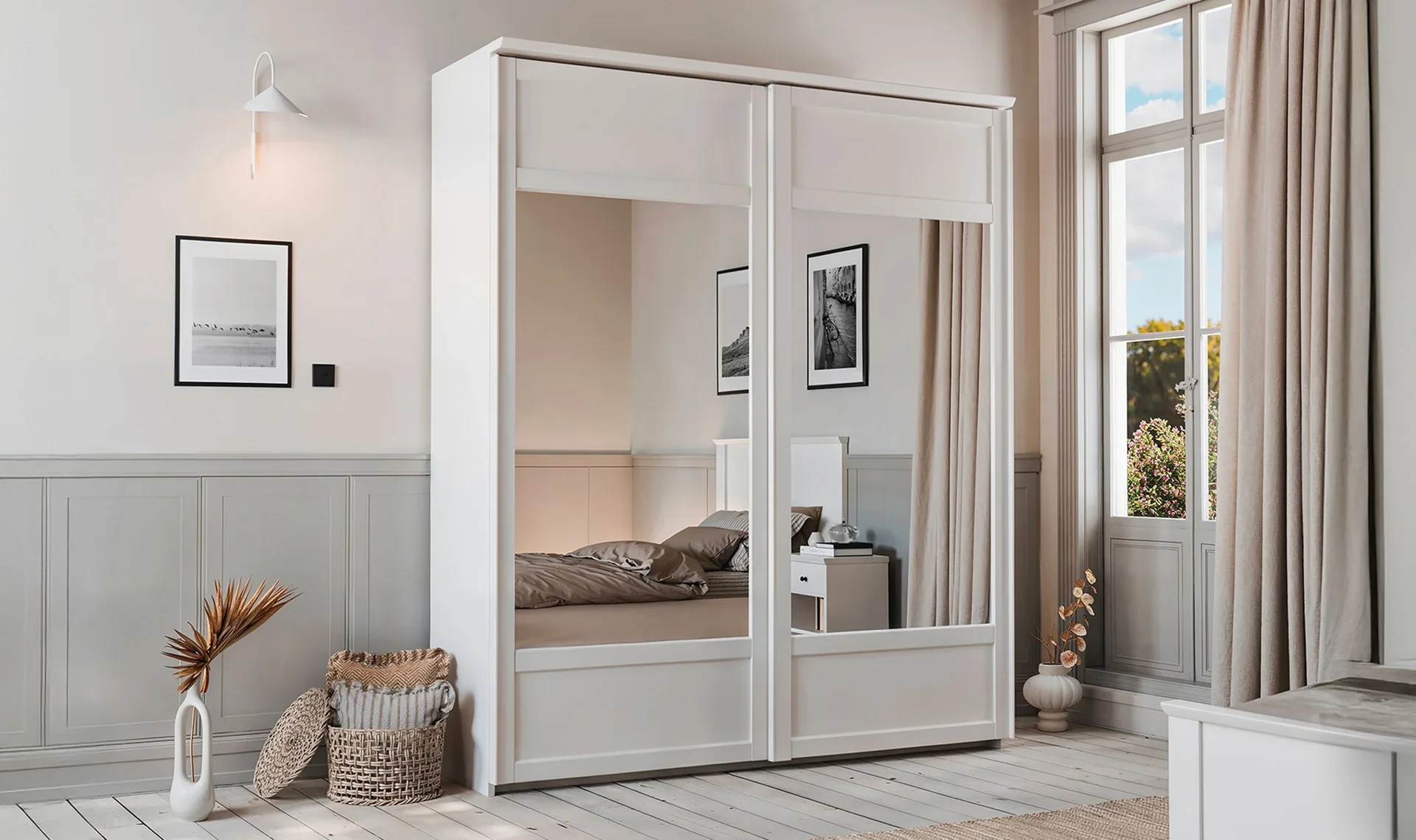 Celio Beaumont - Armoire à portes coulissantes