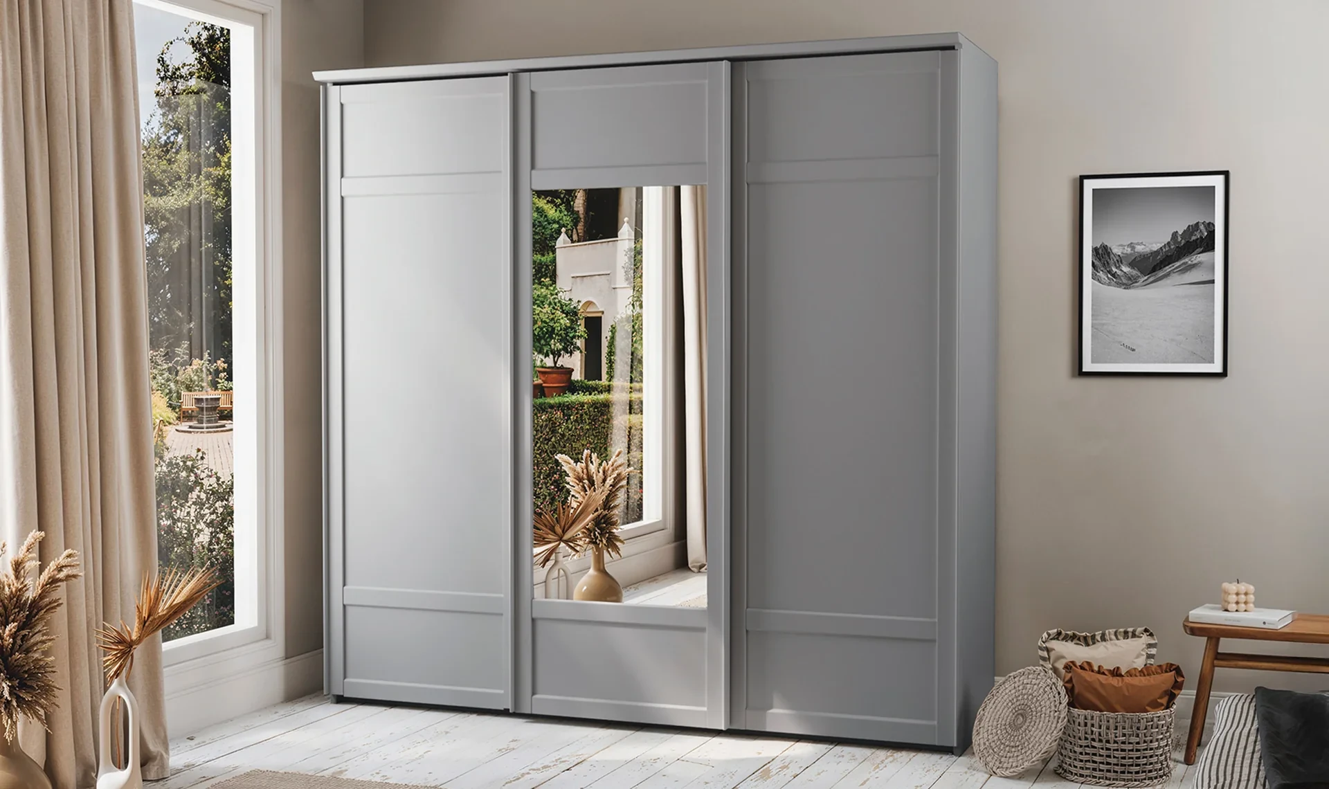 Celio Beaumont - Armoire à portes coulissantes